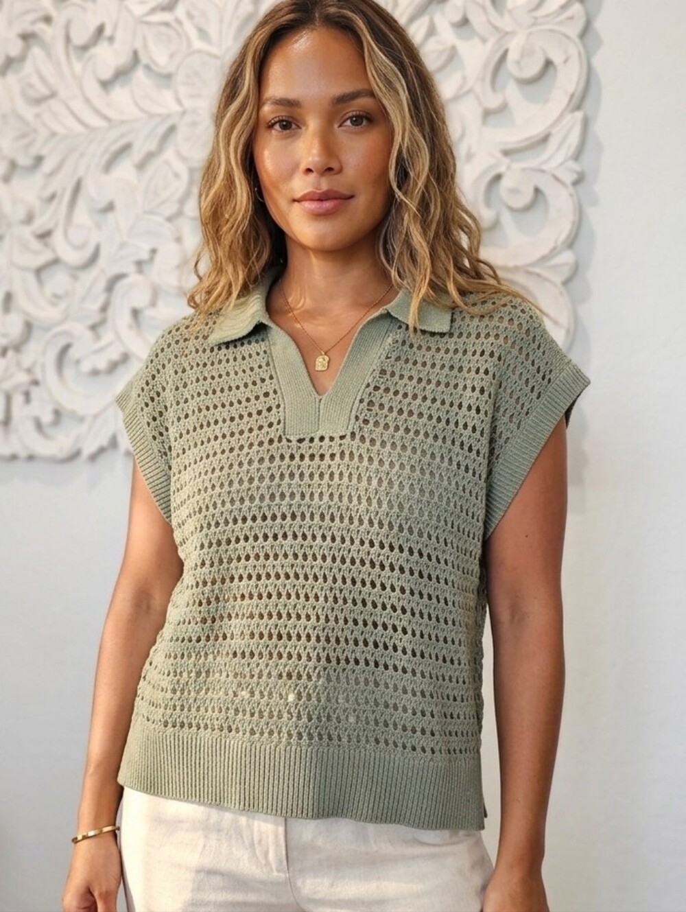 WB Sage Green Open Knit Crochet Polo Vest W/Tank Top Women's Size Large NWT